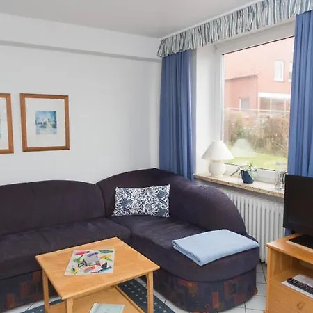 Am Deich Apartment *