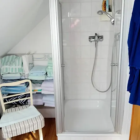 Gaestehaus Am Deich Apartamento *